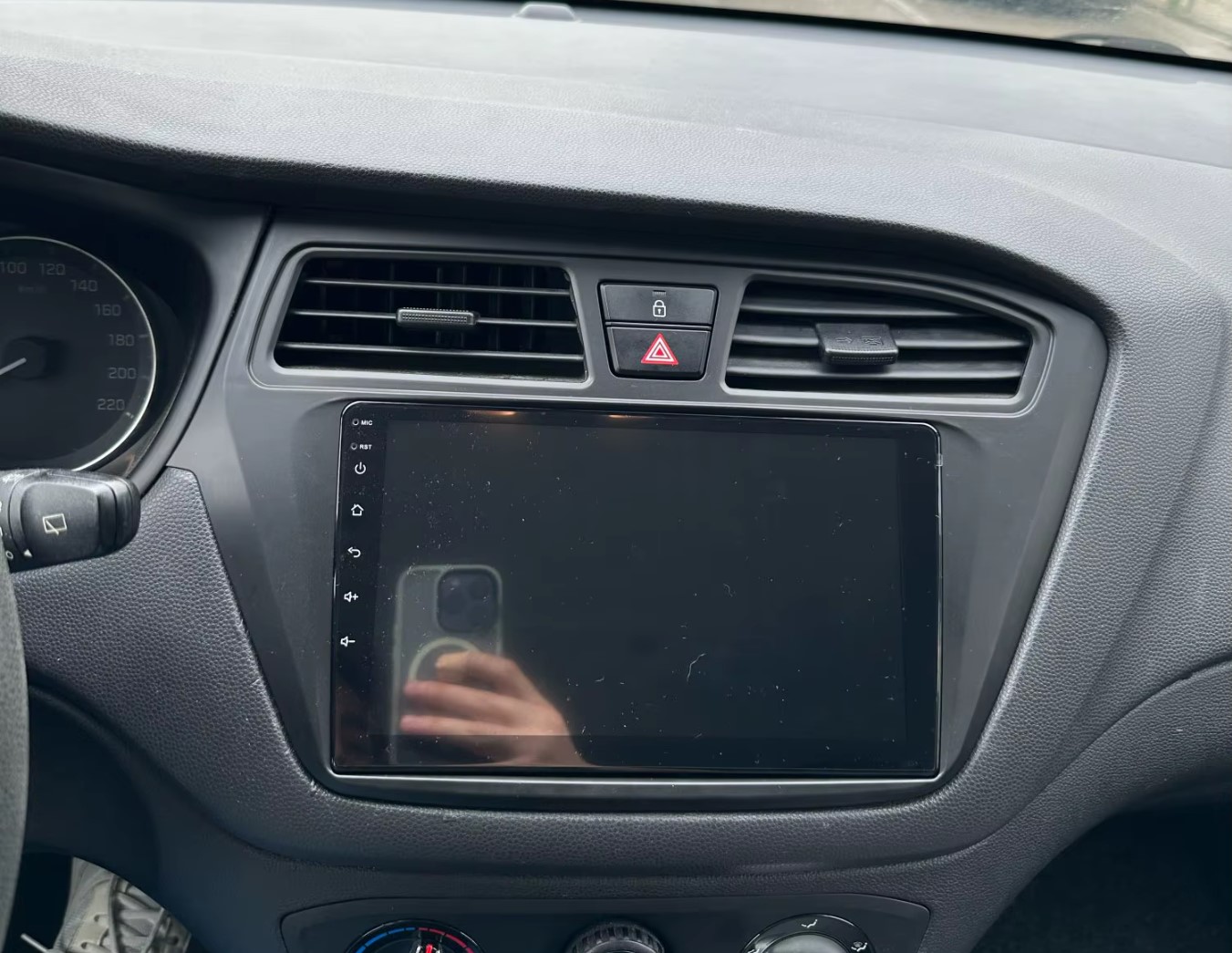 Pantalla 9" para Hyundai i20 - 2018