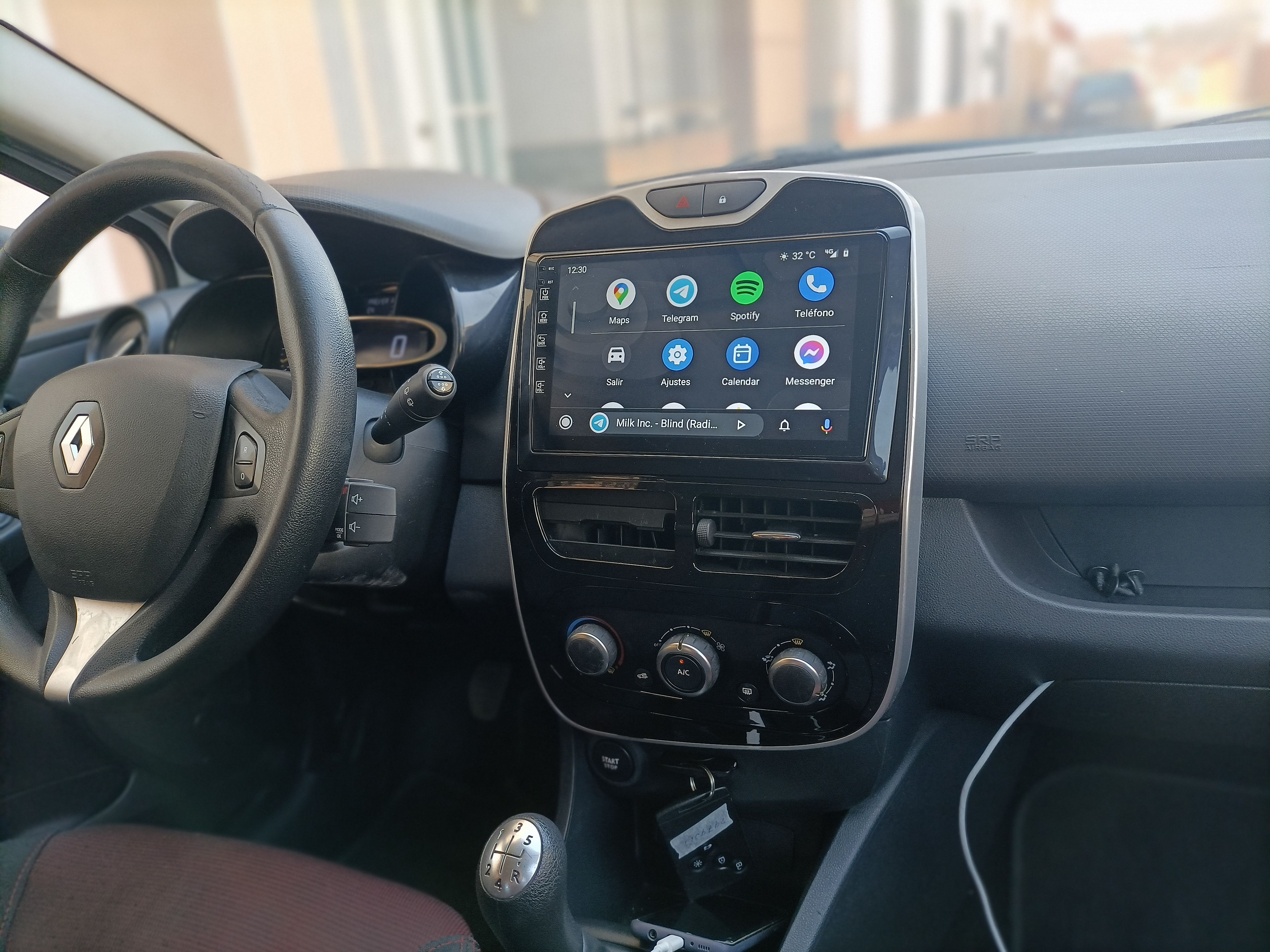 Pantalla 10" para Renault Clio 2013
