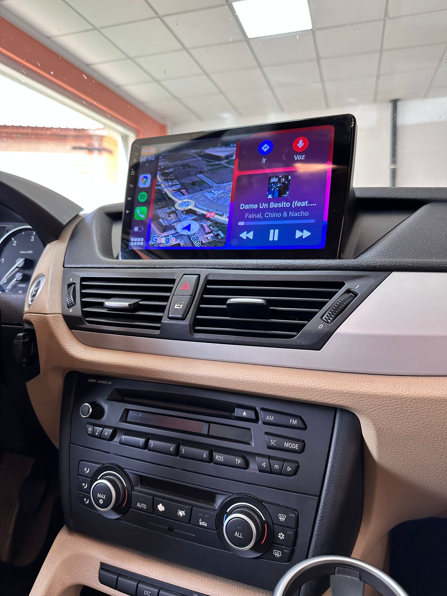 Pantalla 10" para BMW X1 - E84