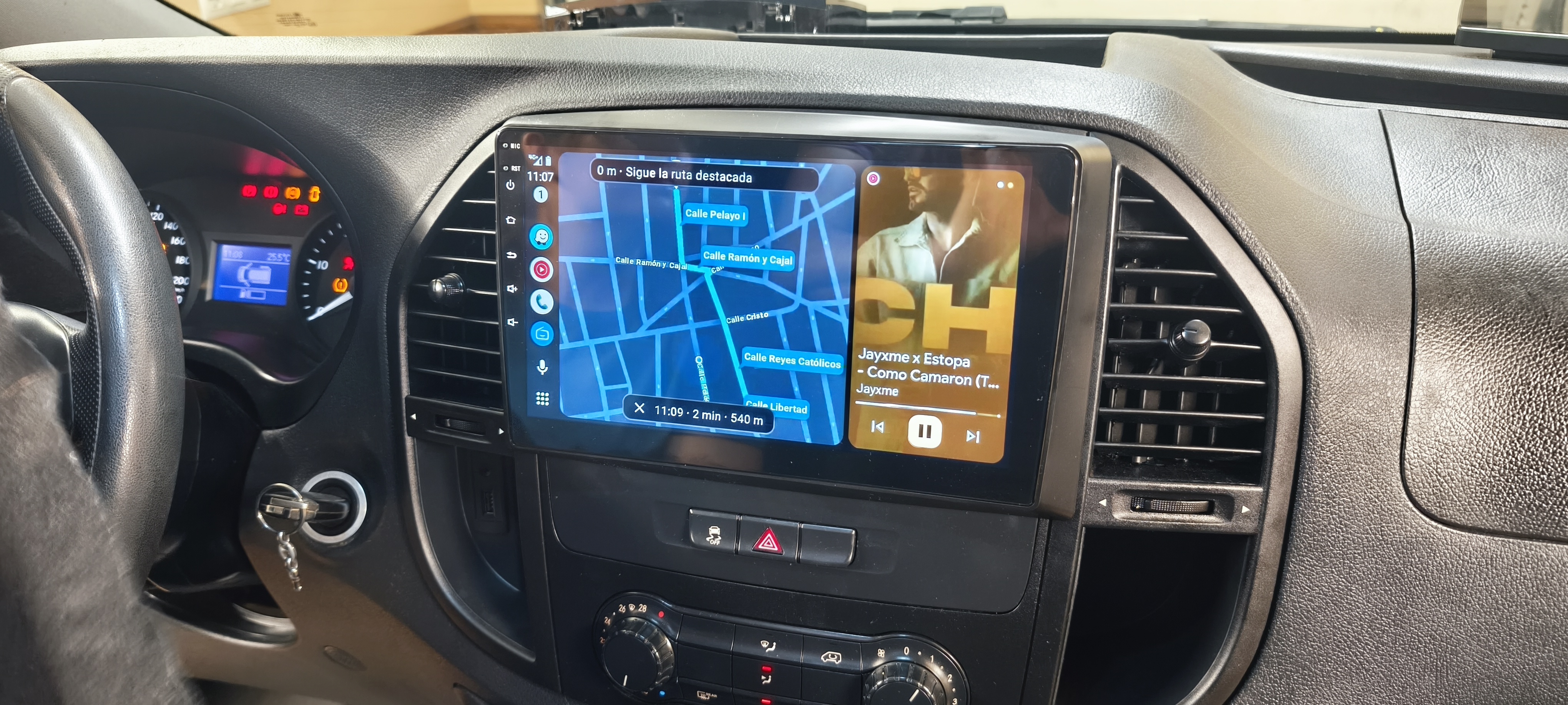 Pantalla 10" para Mercedes Benz Vito W447