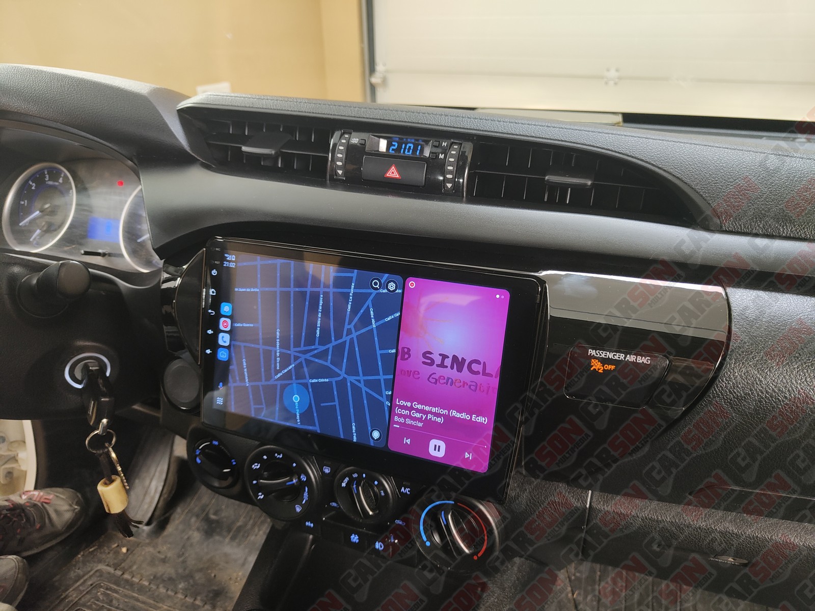 Pantalla 10″ para Toyota Hilux 2016