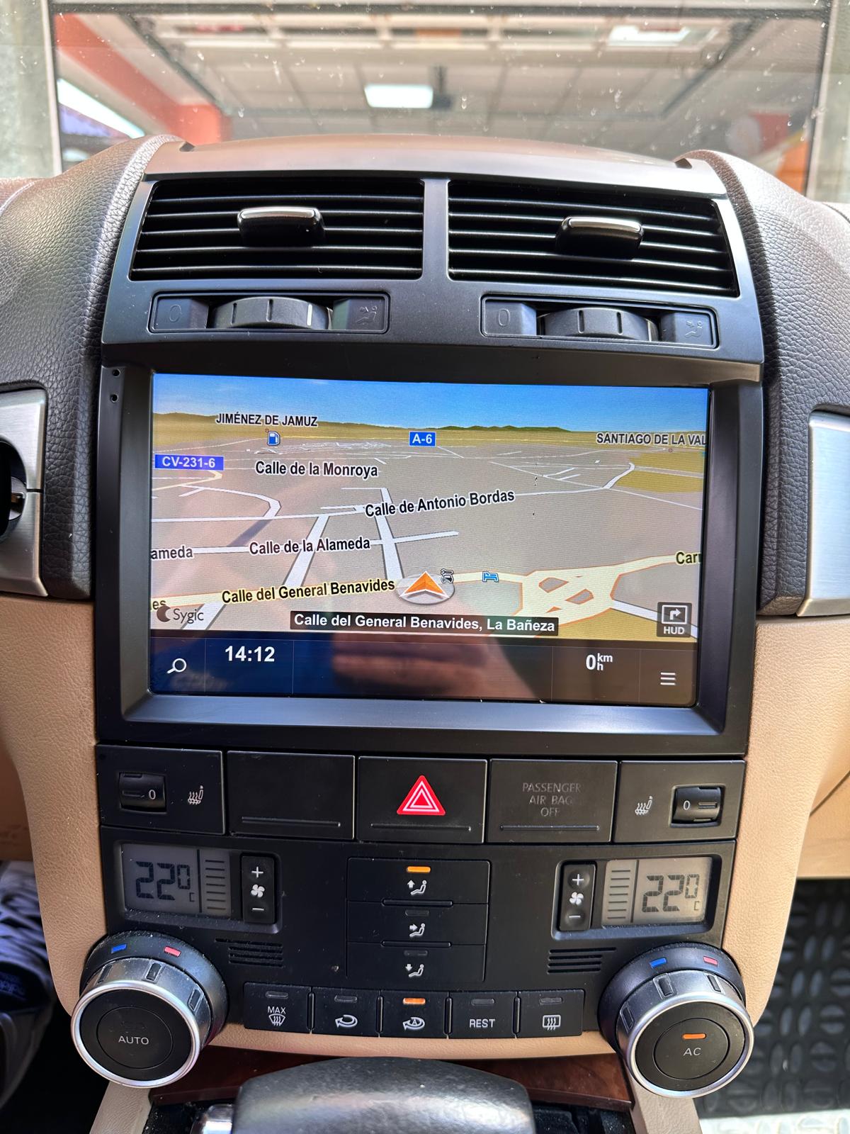 Pantalla 9″ para Volkswagen Touareg 2003