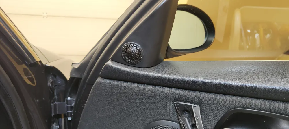 Galería BMW E90 - Actualizacion Audio y Video