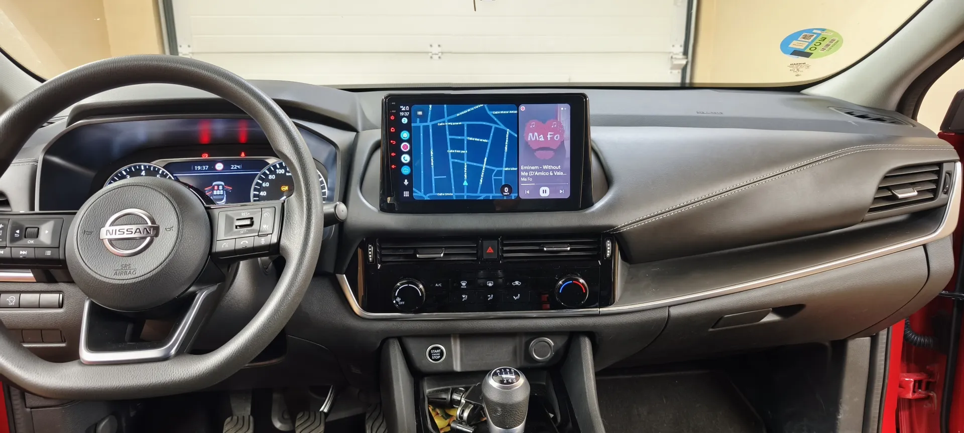 Galería Instalación multimedia — Nissan Qashqai 2023