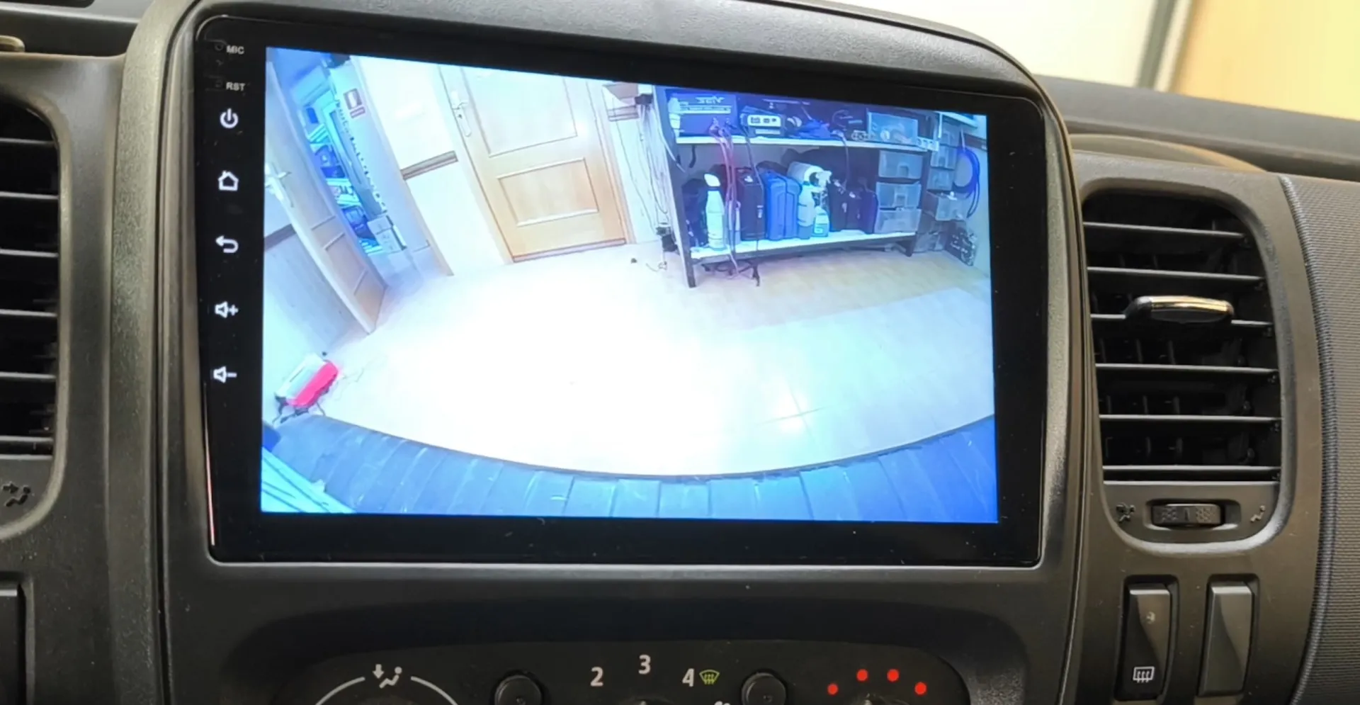 Galería Opel Vivaro 2015 · Multimedia, sonido y cámaras 