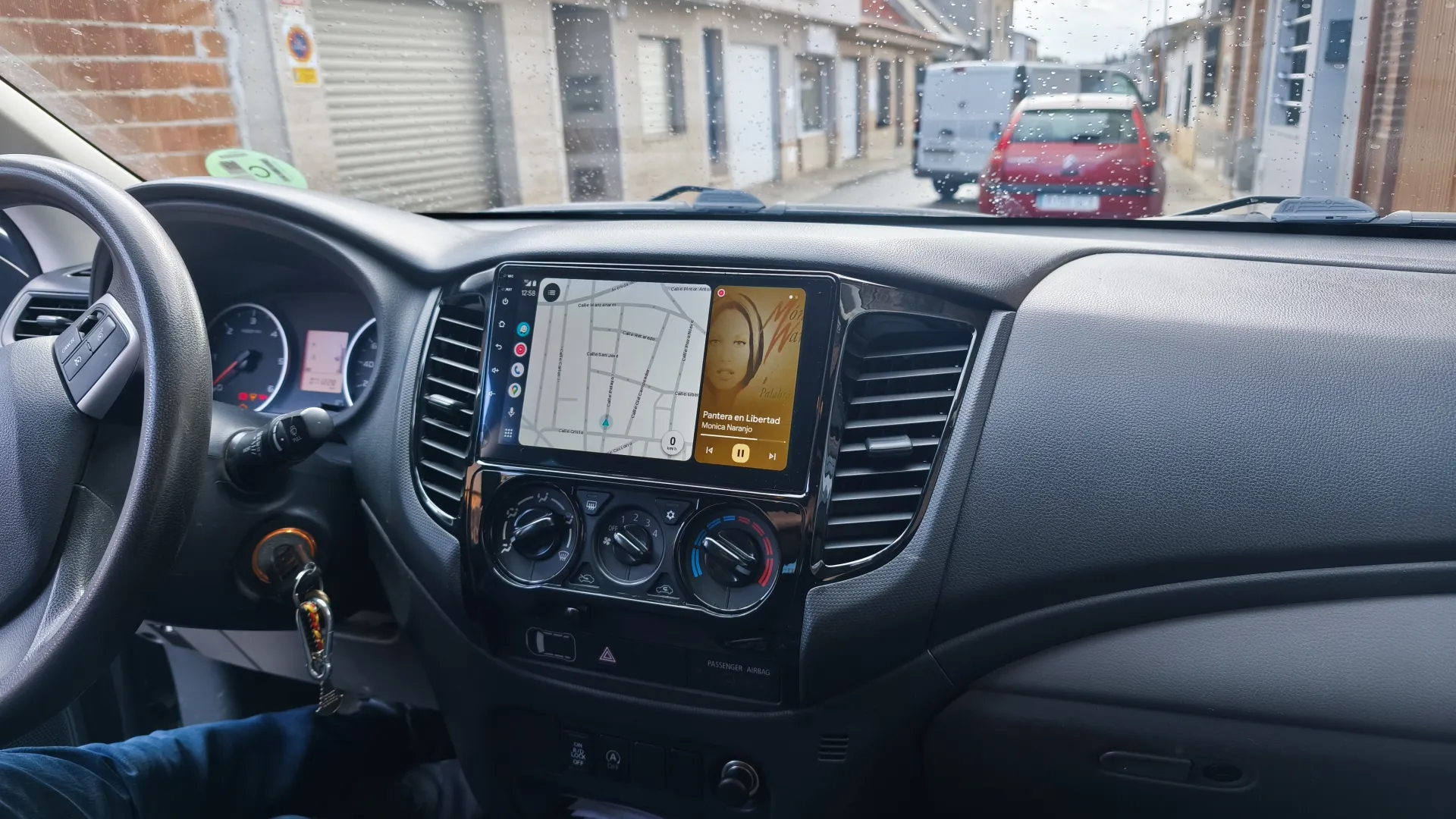 Galería Upgrade en Fiat FullBack 2015 2015: equipamiento multimedia con cámaras y cableado integrado