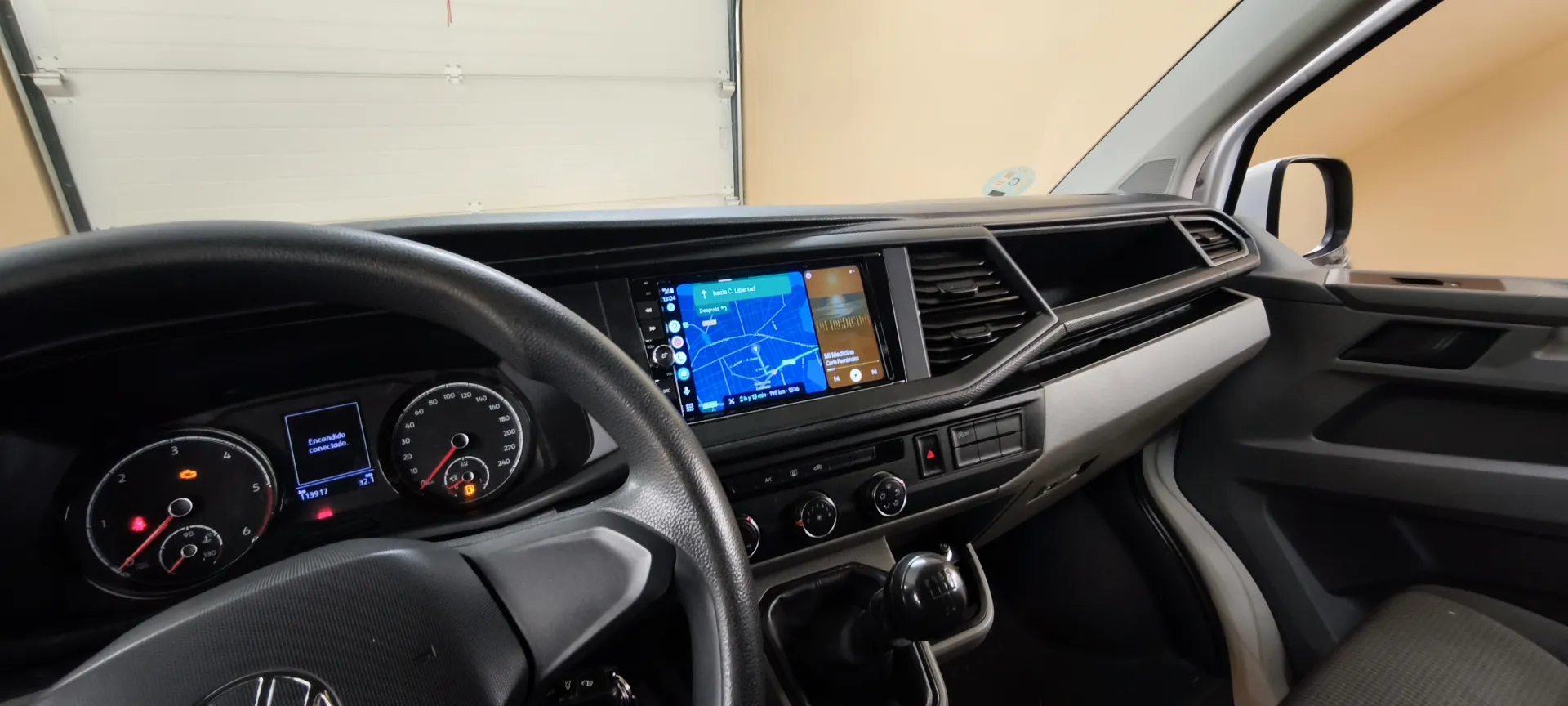 Volkswagen Transporter 2018: multimedia, CAN y cámaras con calibración en taller